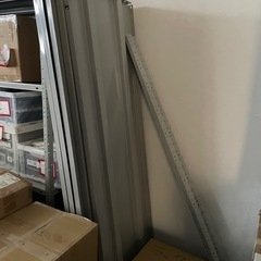 業務用スチールラック の画像