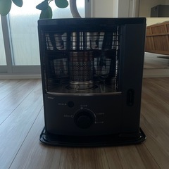 【トヨトミ】反射形石油ストーブ RS-23N(H) グレー、灯油缶、灯油付き！！の画像