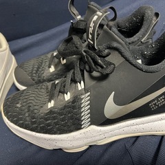 NIKEスニーカー　　バスケットシューズの画像