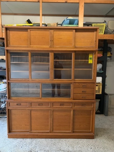 食器棚昭和60年代 ヴィンテージ 幅1755mm 奥行下435mm〜上383mm高さ