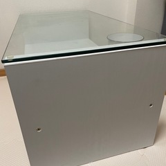 【2月中】ガラステーブルの画像