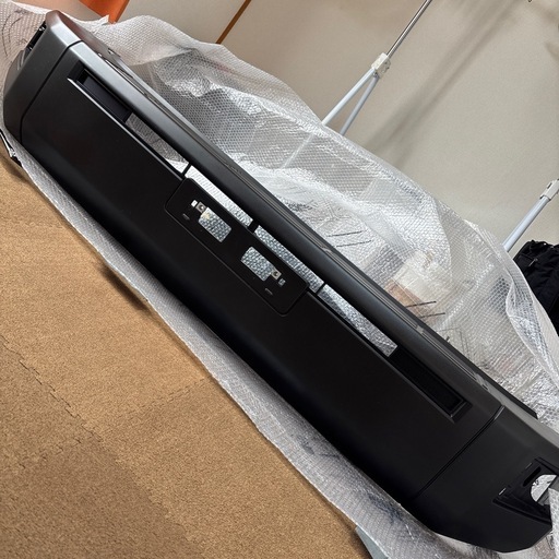 再再販70 純正フロントバンパー