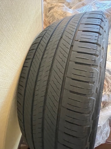 235/55/20