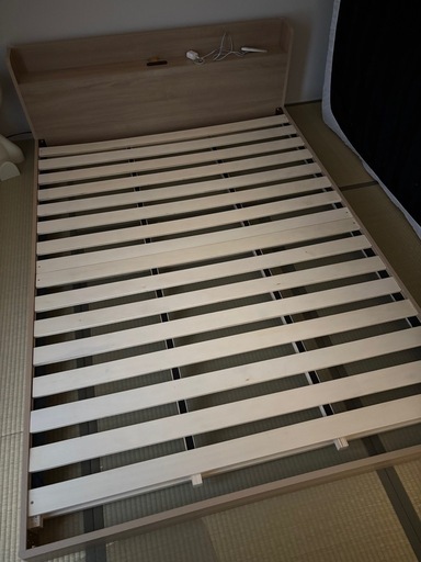 ニトリ】ダブル 棚付きすのこベッド (MRS NA) コンセント付き