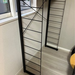 突っ張り棚の画像