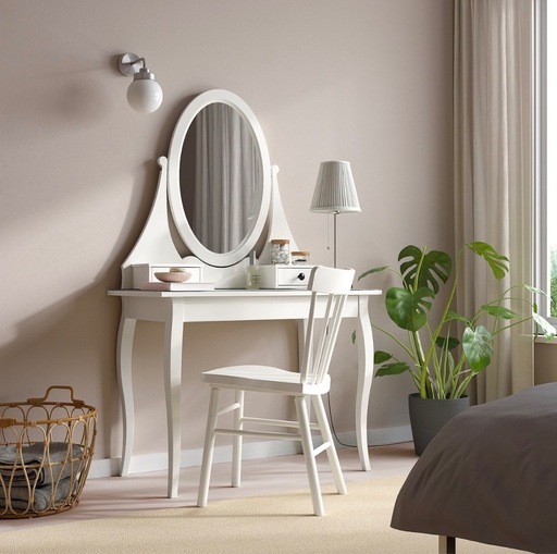 IKEAヘムネス白いドレッサー