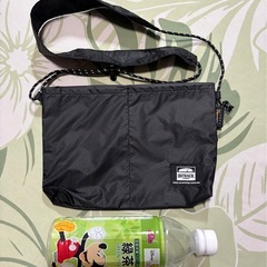 ✨️未使用に近い✨️ OUTBACK ブラック サコッシュの画像