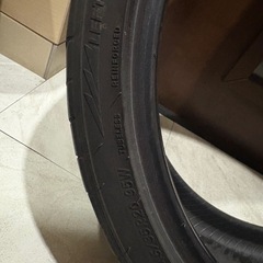 20インチタイヤ1本の画像