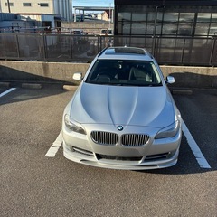 BMW 528iツーリングの画像