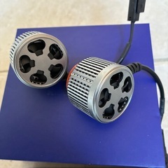 L1B専用 2色切替式フォグランプ ライム、ホワイトの画像