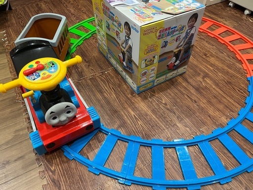電動きかんしゃトーマス (yumi) 滑津のおもちゃの中古あげます・譲り