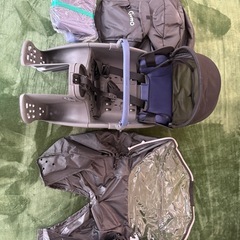 ギュット・クルーム R・EX Panasonic 電動アシスト自転車 品番 BE-FRE032で使用した。 チャイルドシート¥15.000 カバーセットでの購入の場合は¥22.000ですの画像