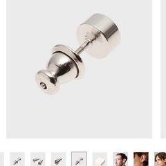 TAKEO KIKUCHI クリスタルピアスの画像