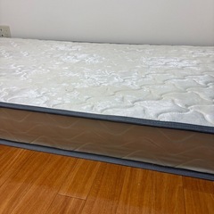 マットレス　セミダブルの画像