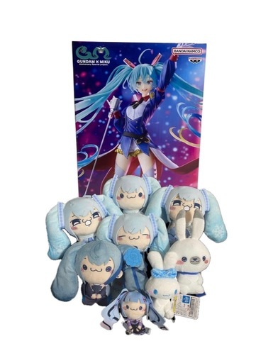 初音ミク フィギュア ぬいぐるみ