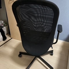 IKEAオフィスチェアの画像