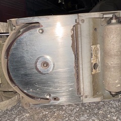 Makita 電動芝刈り機の画像