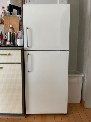 無印良品】無印良品 冷蔵庫 M-R14C 137L (うめ) 横浜のキッチン家電