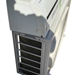 東芝 ルームエアコン 2021年 2.8kw ～12畳 大清快 プラズマ空清 標準モデル コンパクトタイプ RAS-H281P 爪折れありの画像