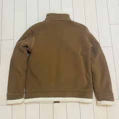 ユニクロ 防風ムートン フリースジャケットの画像