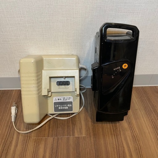中古20㌅Panasonic電動アシスト自転車 8Ah 大阪 036番