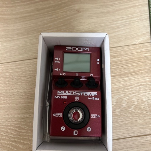 【美品】送料込6990円　ZOOM  マルチエフェクター