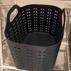 東芝製洗濯機&ニトリ洗濯ラックの画像