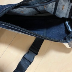 ショルダーバッグの画像