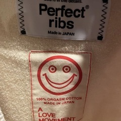 A LOVE   MOVEMENT ✖️perfect  ribsパーカー
の画像