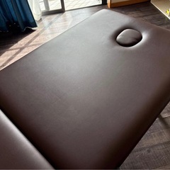 整体やマッサージ小顔エステ　簡易ベッドの画像