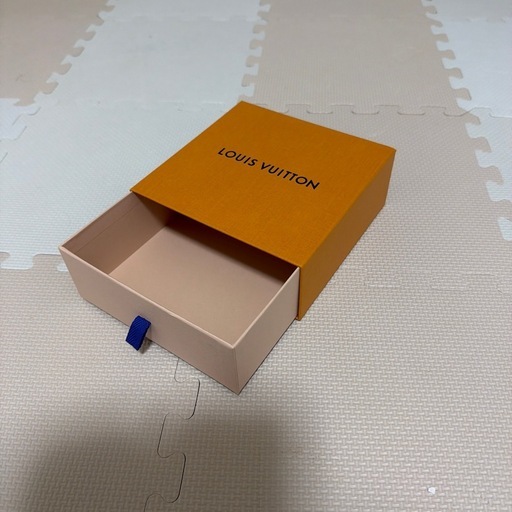LOUIS VUITTONの箱 (【早め優先】引越処分) 馬橋のラッピング用品《箱