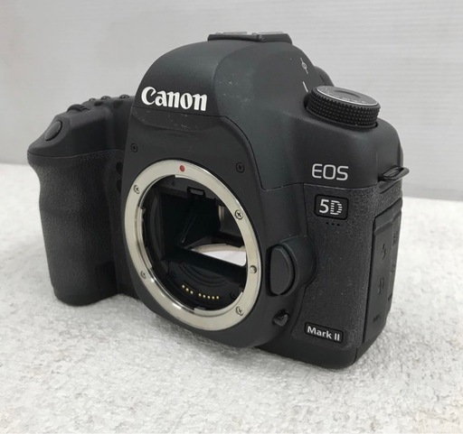 トレファク足立扇店】ﾃﾞｼﾞﾀﾙ一眼ﾚﾌｶﾒﾗ Nikon D5000 ﾚﾝｽﾞｾｯﾄ ﾚﾝｽﾞ:18 