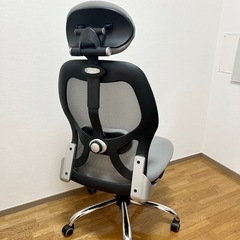 LOWYA オフィスチェア メッシュの画像