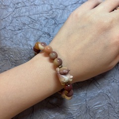 アラシャン天然石の画像