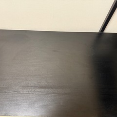 パソコンデスクの画像