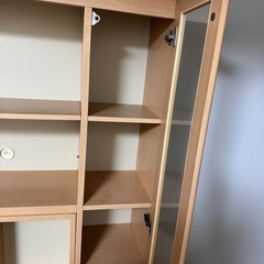 【取引完了】無料・本棚/食器棚/リビング収納の画像