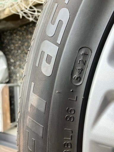 アルファード　純正　235/50R18
