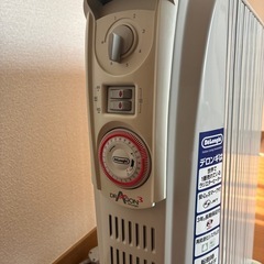 デロンギ オイルヒーターの画像