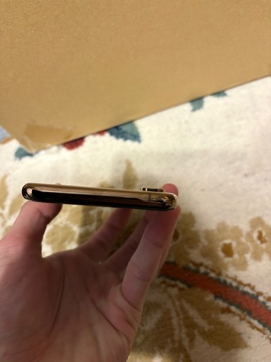 美品 iPhoneXS 256GB SIMフリー
