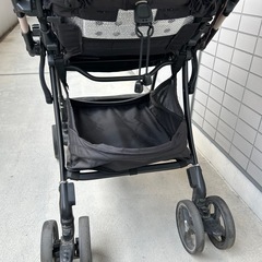 【アップリカ】ベビーカー（ラクーナ ビッテ クッション）の画像