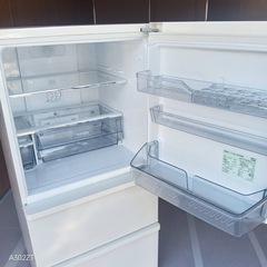 C071 送料設置無料　アクア　最新モデル　自動製氷機能付き大型冷蔵庫　238Lの画像