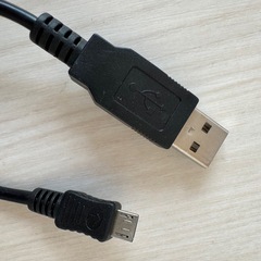 USB A - Micro USBケーブル Freeway E257034の画像