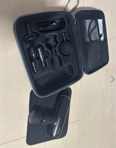【美品】マッサージガン MYTREX REBIVE MINI 軽量 小型 ハンディガン