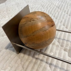 Slope Book End  スロープブックエンド  HERE ヒア 本立て ブック スタンド アイアン 鉄 オブジェ レコード立て の画像