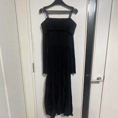 リリーブラウンのオフショルニットワンピースです☺️の画像