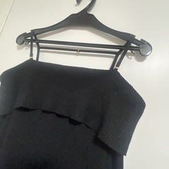 リリーブラウンのオフショルニットワンピースです☺️の画像