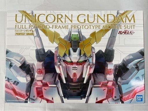 機動戦士ガンダムUC ユニコーンガンダム PG RX-0 1/60とフルアーマー拡張ユニットのセット