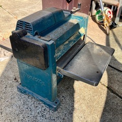 マキタ　300自動カンナの画像