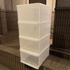 大容量　衣装ケース4段　中身が見やすいクリア収納の画像
