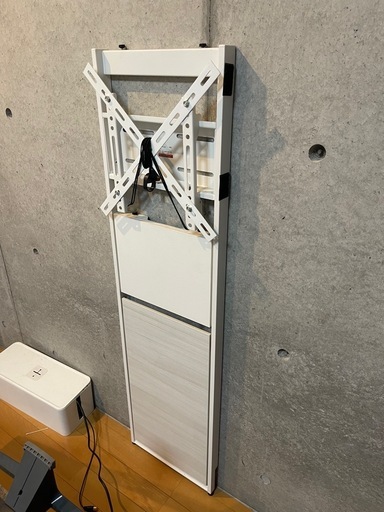 ハヤミ工産 壁面スタンド EW-72W